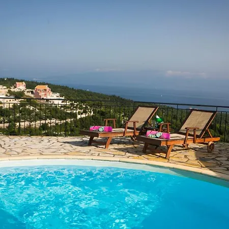 Sleeps 4 Pool Wifi וילה Katsaráta